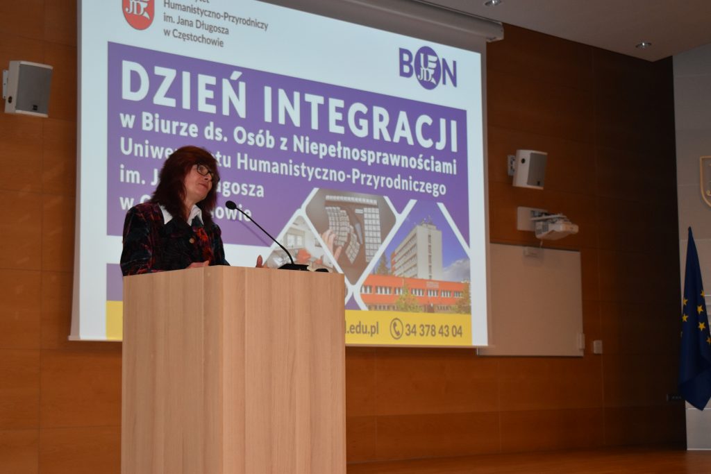 dr Mariola Mirowska, prof. UJD